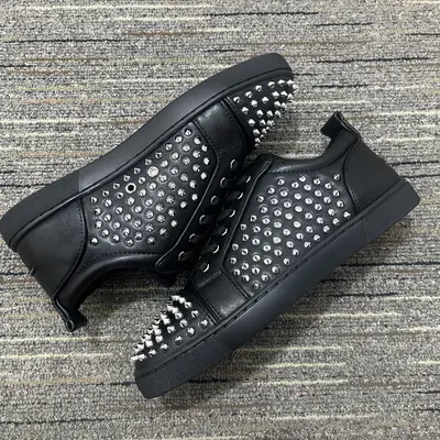LOUBOUTINS