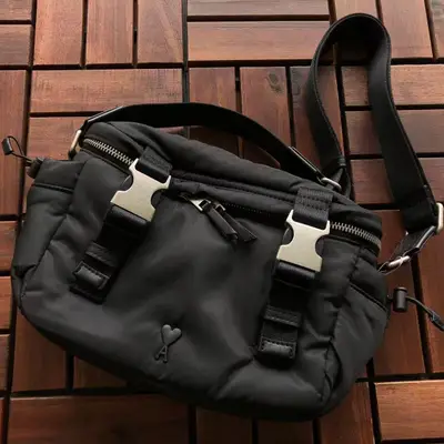 AMI Tasche