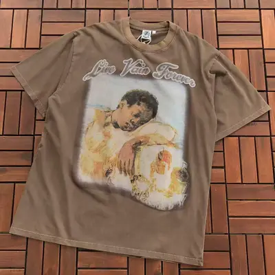 VINTAGE T-Shirt