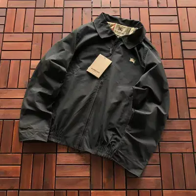 BURBERRY Jacke