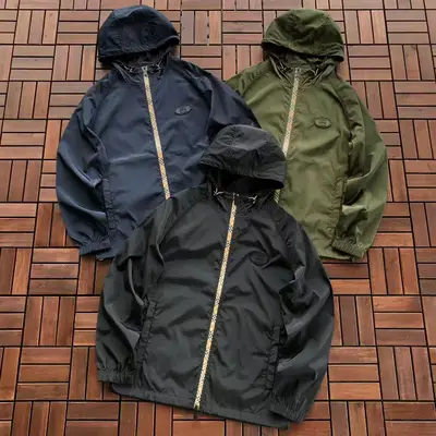 BURBERRY Jacke