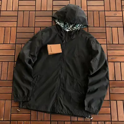 BURBERRY Jacke