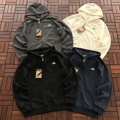 THE NORTH FACE Hoodie