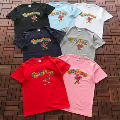 SUPREME T-Shirt