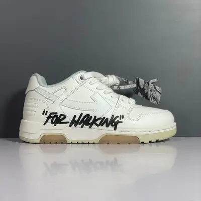 OFF-WHITE