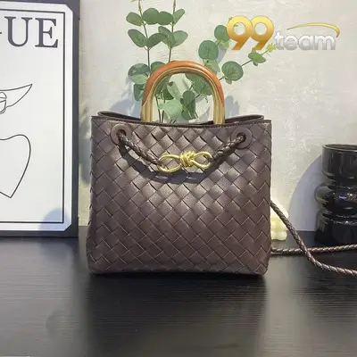 BOTTEGA VENETTA | Item ID: 20630