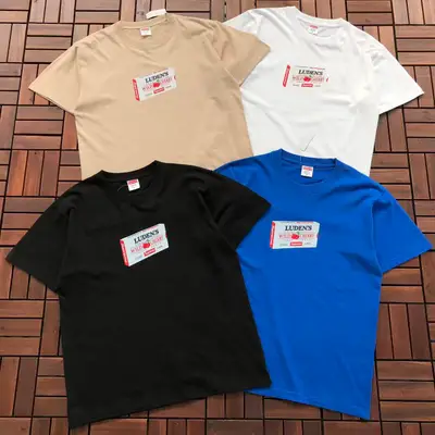 SUPREME T-Shirt
