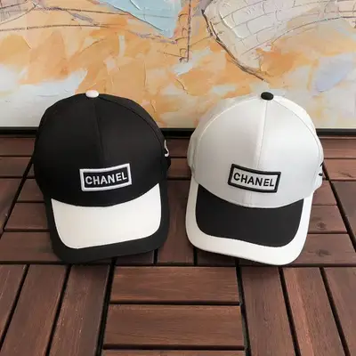 CHANEL Cap