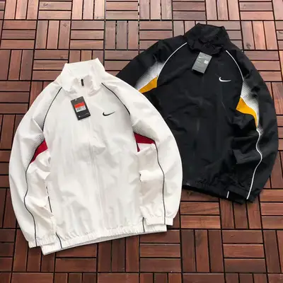 NIKE Jacke