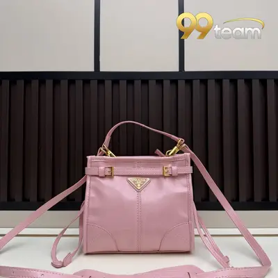 PRADA | Item ID: 09341