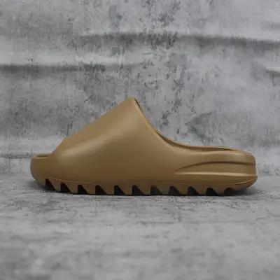 YEEZY