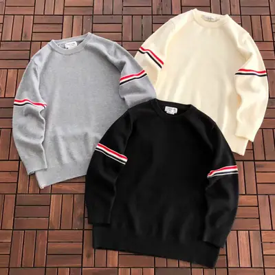 THOM BROWNE Sweater