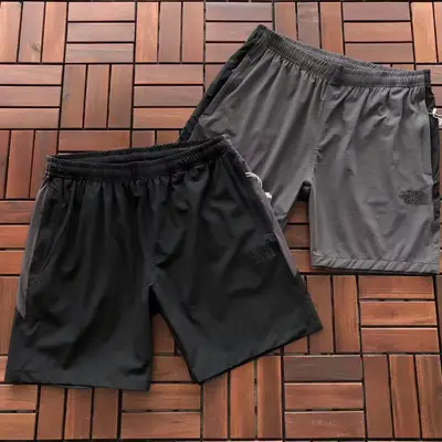 THE NORTH FACE Shorts