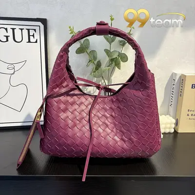 BOTTEGA VENETTA | Item ID: 20675