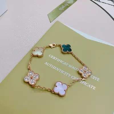 VAN CLEEF & ARPELS Schmuck
