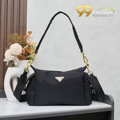 PRADA | Item ID: 09360