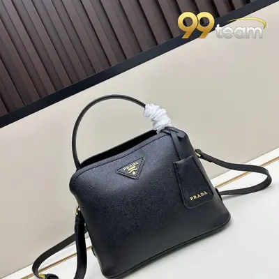 PRADA | Item ID: 09559