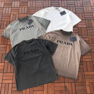 PRADA T-Shirt