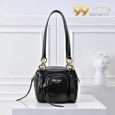 PRADA | Item ID: 09593