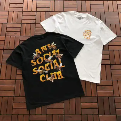ANTI SOCIAL SOCIAL CLUB T-Shirt