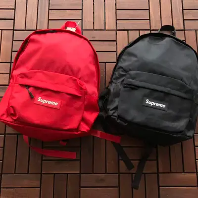 SUPREME Tasche