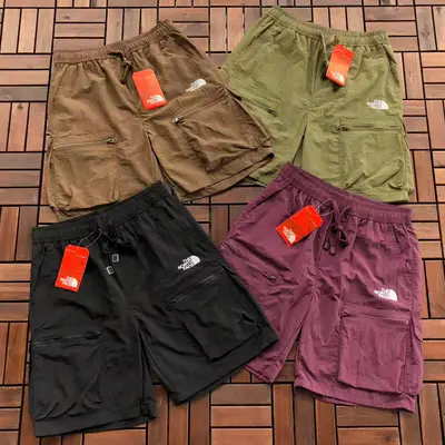 THE NORTH FACE Shorts