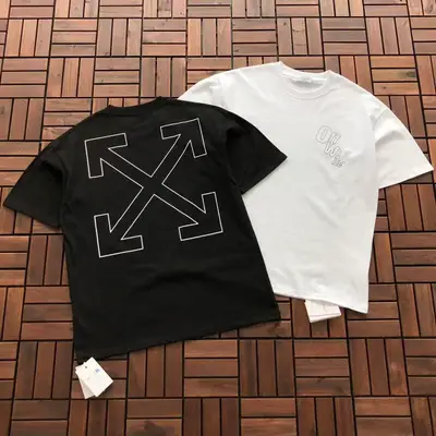 OFF-WHITE T-Shirt