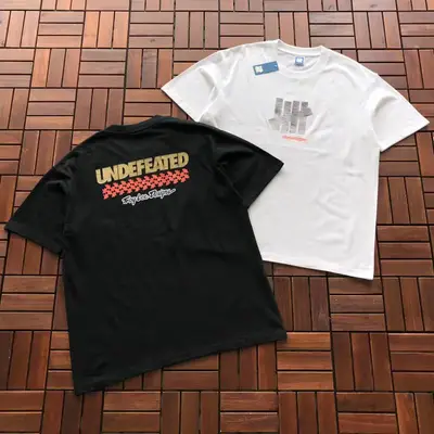 UNDEFEATED T-Shirt