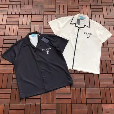 PRADA T-Shirt