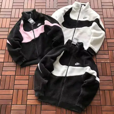 NIKE Jacke