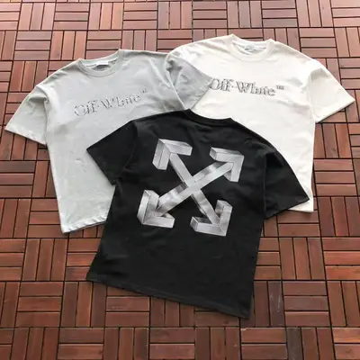 OFF-WHITE T-Shirt