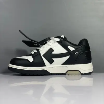 OFF-WHITE