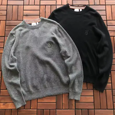 BURBERRY Sweater