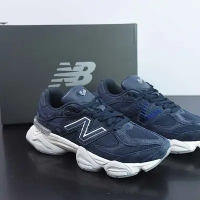 NEW BALANCE 990