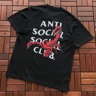 ANTI SOCIAL SOCIAL CLUB T-Shirt