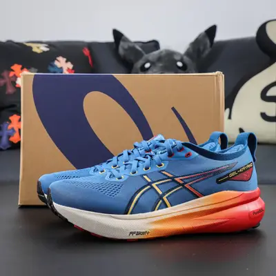 ASICS