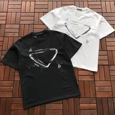 PRADA T-Shirt