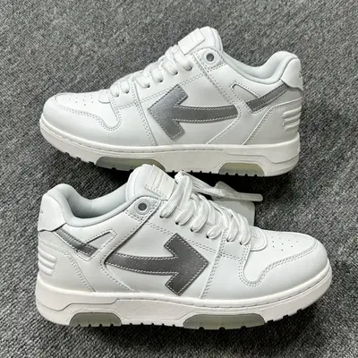 OFF-WHITE