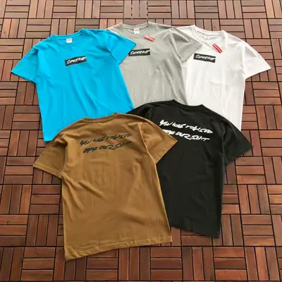 SUPREME T-Shirt