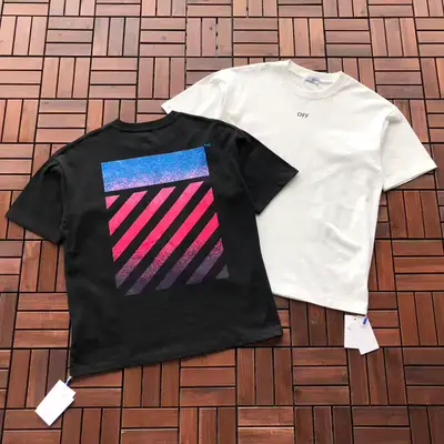 OFF-WHITE T-Shirt