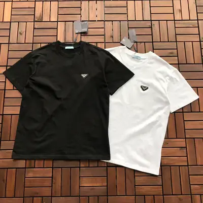 PRADA T-Shirt