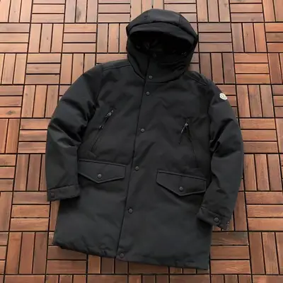 MONCLER Jacke