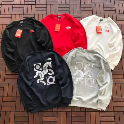 THE NORTH FACE Sweater