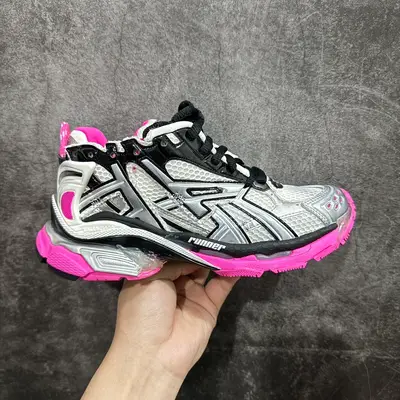 BALENCIAGA
