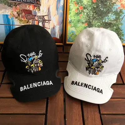 BALENCIAGA Cap