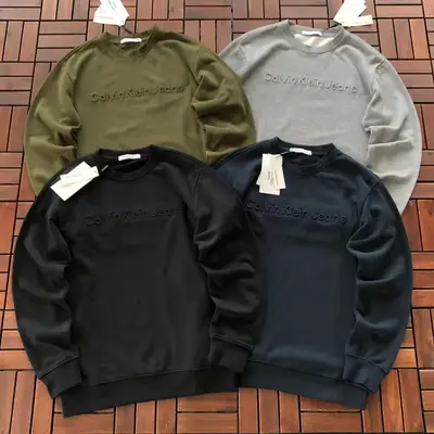 CALVIN KLEIN Sweater