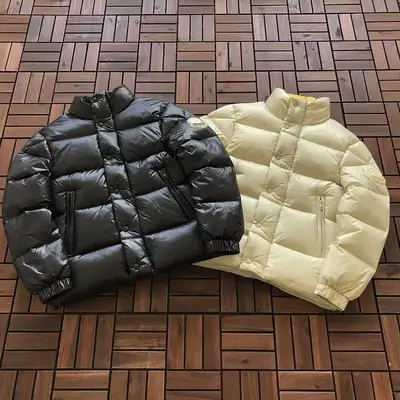 MONCLER Jacke