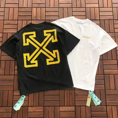 OFF-WHITE T-Shirt