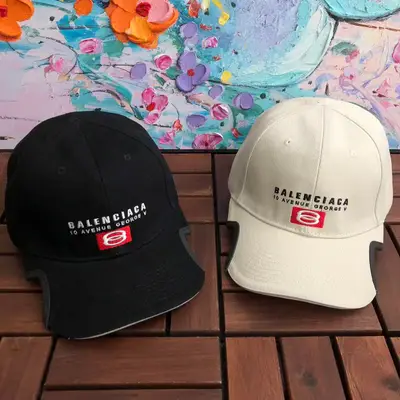 BALENCIAGA Cap