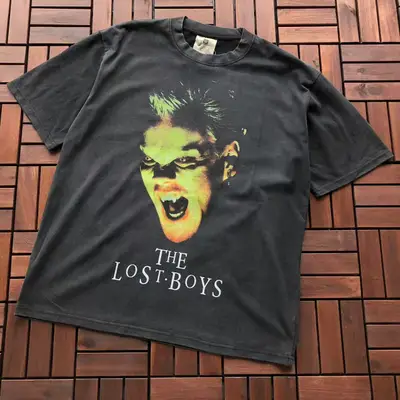 VINTAGE T-Shirt